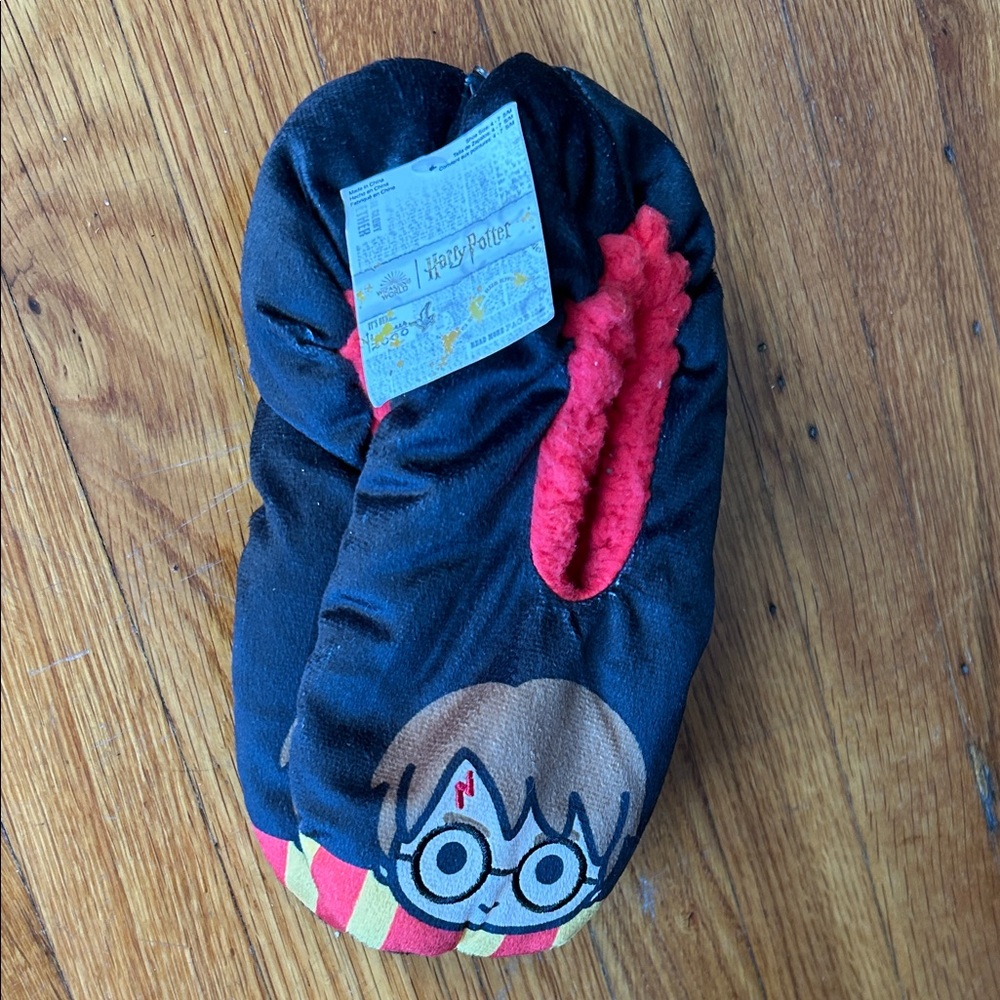 Warner Bros. Harry Potter Black and Red Slippers